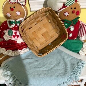 Longaberger Brown Basket berry vintage